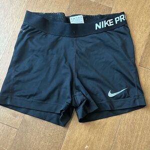 Nike Pro Dri-FIT Women's Black Athletic Shorts Stretch Moisture Wicking M